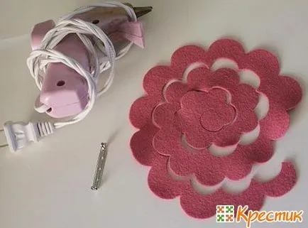 Ca de flori simțit Ca de flori simțit