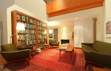 Casa se află în amurg Casa se află în amurg