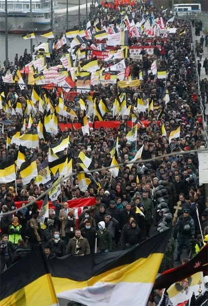 Ce-negru galben-alb pavilion