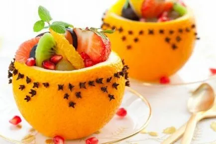 Cât de frumos tăiate de fructe pe masa