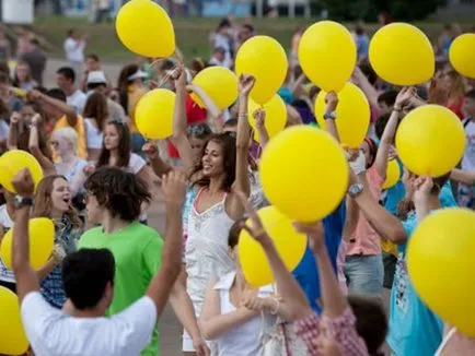 Cât de distractiv românească Cât de distractiv românească