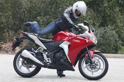 Cum să călărească motociclete Cum să călărească motociclete