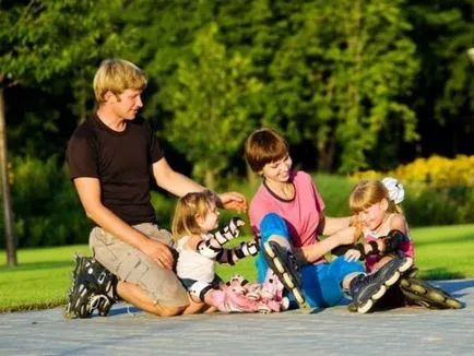 Cum de a preda un copil la plimbare pe role