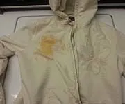 Cum să se spele blugi cu sânge Cum să se spele blugi cu sânge