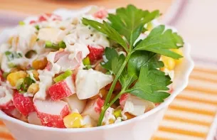 Cum de a decora o mimoza salata