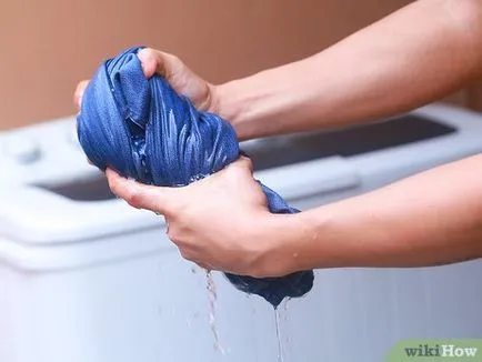Cum să se spele blugi cu sânge Cum să se spele blugi cu sânge