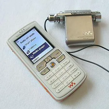 Ca de încărcare Sony Ericsson