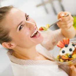 Ca banane alăptează mama Ca banane alăptează mama