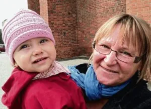 Cum de a angaja un baby-sitter Cum de a angaja un baby-sitter
