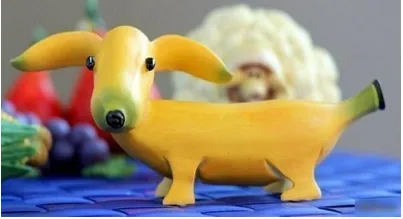 Cât de frumos tăiate de fructe pe masa Cât de frumos tăiate de fructe pe masa