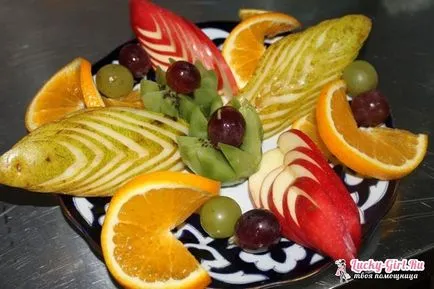 Cât de frumos tăiate de fructe pe masa
