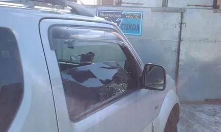 Rupt de sticlă în mașină ce să facă Rupt de sticlă în mașină ce să facă