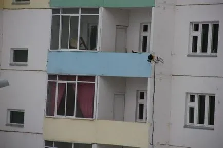 Rupt de sticlă în mașină ce să facă Rupt de sticlă în mașină ce să facă