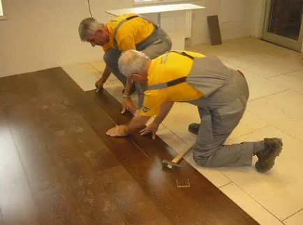 Ceea ce este diferit de parchet laminat