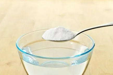 Ca sodă clătire în gât Ca sodă clătire în gât