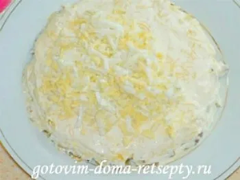 Salata cu carne de pui si nuci Salata cu carne de pui si nuci