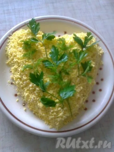 Cum de a decora o mimoza salata Cum de a decora o mimoza salata