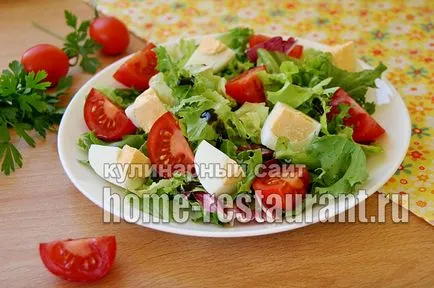 Salata de creveti cu rosii cherry