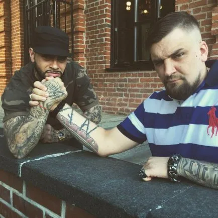 Deoarece există rapperi