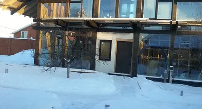 Firma angajate în construcția de case