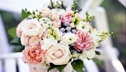 Buchet de trandafiri pentru mirese Buchet de trandafiri pentru mirese