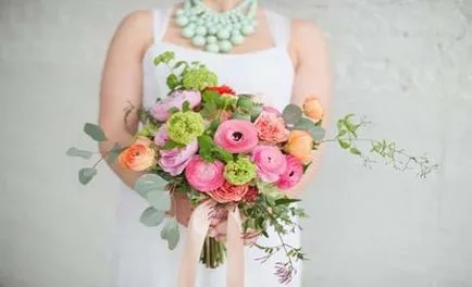 Buchet de trandafiri pentru mirese Buchet de trandafiri pentru mirese