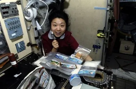 Cum să mănânce astronauții în spațiu