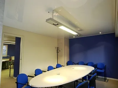 Plafoane întinse pentru birou