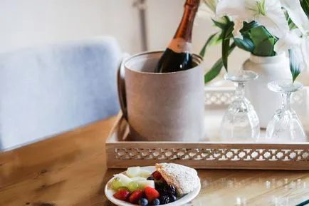 Un restaurant à la carte în hotel - ceea ce înseamnă, un serviciu de meniu