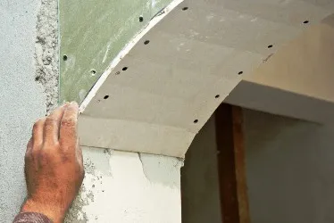 Arch cu propriile lor mâini