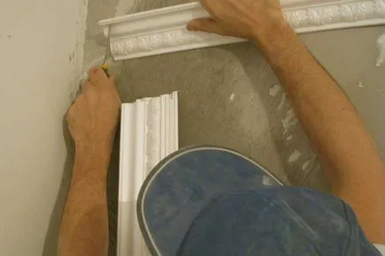 Bagheta pentru tensiune de plafoane fotografie sub formă de pastă și modul în care se montează, dimensiunea, modul în care să se stabilească, de tipurile (plafoane) Bagheta pentru tensiune de plafoane fotografie sub formă de pastă și modul în care se montează, dimensiunea, modul în care să se stabilească, tipuri