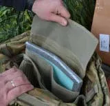 vestă antiglonț cu mâinile, aproape - Revista militară