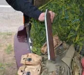 vestă antiglonț cu mâinile, aproape - Revista militară