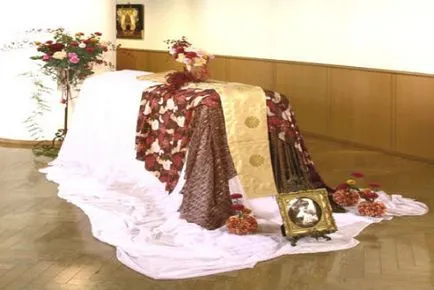 Ceea ce se afla în sicriul defunctului în timpul funeraliilor, servicii funerare de servicii municipale