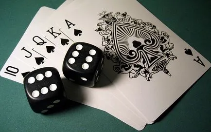Care este Royal Flush în poker, reprogramați regală în imagini