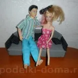 Acasă și mobilier pentru păpuși, o cutie de idei și ateliere