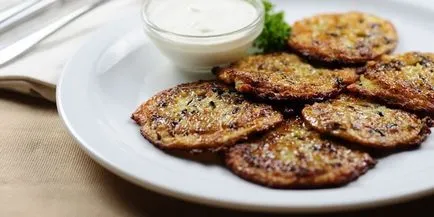 clatite de cartofi - clasic rețete turn-based pentru mâncăruri delicioase cu o fotografie