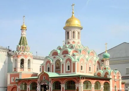 Atracții Piața Roșie din Moscova
