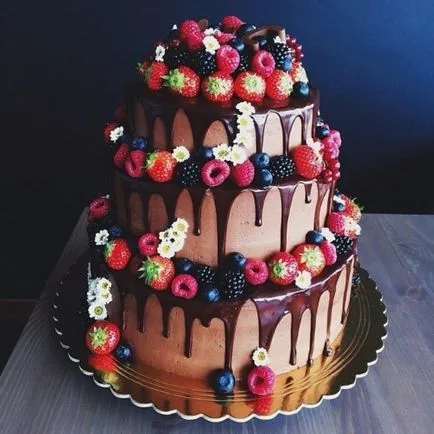 tort cu două niveluri 1