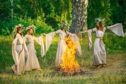 Ghicitul la Ivana Kupala, mai multe opțiuni