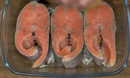Trout coapte în cuptor