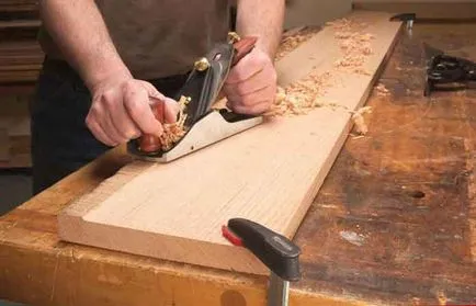 Masina de indreptat lemn