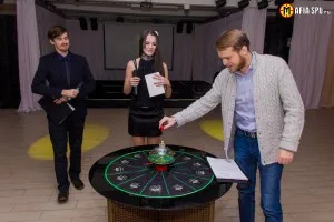 Ce în cazul în care atunci când jocul pentru copii, quest-uri din St. Petersburg