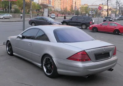 Istoria raportului de brand mercedes de brand