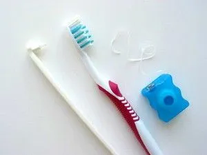 Cum să se spele pe dinti cu aparat dentar corect (curat) Cum să se spele pe dinti cu aparat dentar corect