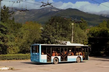 Cum se ajunge de la Simferopol la Alushta de troleibuz, autobuz, taxi, masina (pentru a obține) Cum se ajunge de la Simferopol la Alushta de troleibuz, autobuz, taxi, masina