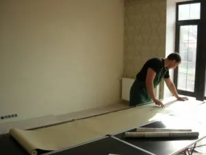 Cum să stea monitorului pe tavan de 3 trepte manuale