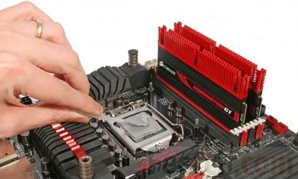 Cum se aplica pasta termică pe instrucțiunile CPU detaliate și sfaturi utile (unsoare termică) Cum se aplica pasta termică pe instrucțiunile CPU detaliate și sfaturi utile