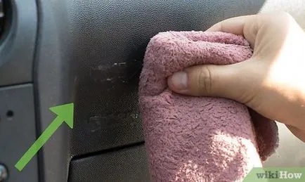 Cum pot curăța plasticul în mașină