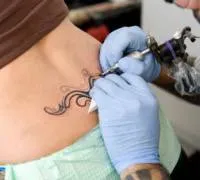 Cum de a deschide un salon de tatuaj (Citeste articolul complet) Cum de a deschide un salon de tatuaj